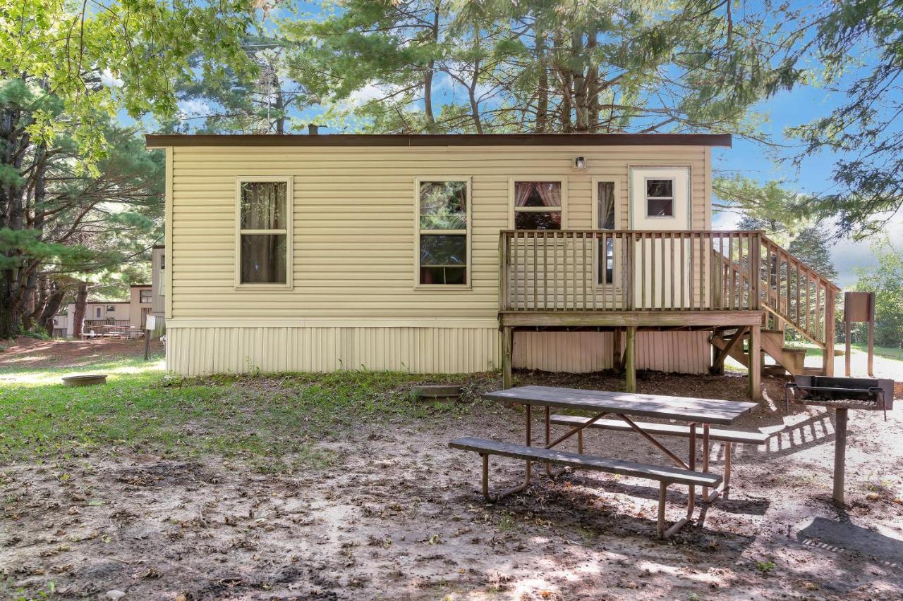 Yogi Bear'S Jellystone Park Camp-Resort Wisconsin Dells Lake Delton Exterior foto
